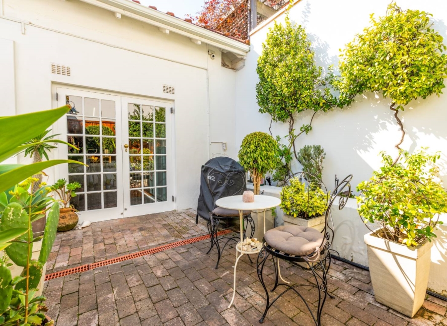 To Let 3 Bedroom Property for Rent in Fresnaye Western Cape